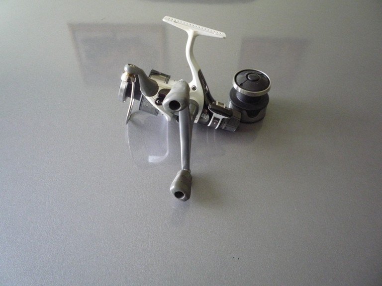 shimano-stradic-x-2500-gtm.3_f.jpg