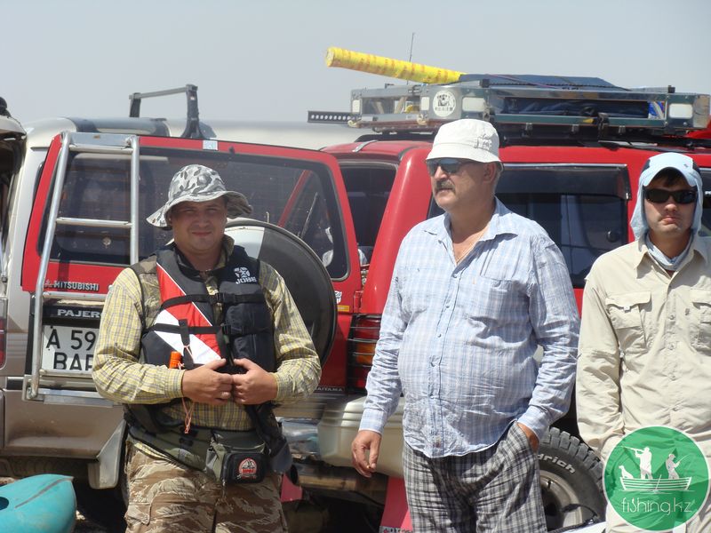 Кубок FISHING.KZ по ловле на спиннинг с лодки "ЗМЕЕГОЛОВ 2014"