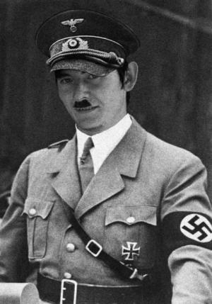 9922