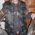 октябрь 2010г. Пришел охотник с охоты с добычей.
